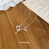 Conjunto de Colar e Pulseira com Pingente de Lua e Estrela de Zircônia Design de Nicho Corrente para Clavícula Acessório Exquisito Versátil