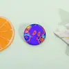 Broche Graffiti Colorido Expressão Confusa Geométrico Redondo Personalizado Versátil Acessório Insígnia Atacado