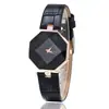 Reloj de Mujer 2026 Nuevo Estilo Lujo Ligero con Superficie Cortada en Diamante y Pedrería, Versátil Correa de Cuero Reloj de Cuarzo para Damas
