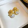 Pendientes de plata con baño de oro real, aguja cuadrada, borla de perla y circonita, pendientes de lujo ligero de alta gama, fabricante de pendientes vintage
