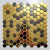 Azulejos Mosaico Espelhados Hexagonais Pequenos de Aço Inoxidável Metálico Estilo Europeu KTV Bar Entrada Azulejos de Parede com Fundo Preto Dourado