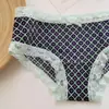 Precio Especial de Evento Pinkgirl Calzones Triángulo para Mujer con Ribete de Encaje, Nylon Elástico, Estampados, Secado Rápido, Directo de la Fábrica Fuente