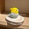 Adornos Manualidades Explosivas Colgante de Dibujos Animados Lindo Talla en Madera Pájaro Hecho a Mano Pájaro Amarillo Loro Xuan Feng Casa de Madera