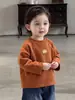 Conjunto de Otoño e Invierno para Niños: Chaqueta de Algodón Cálida y de Moda a Cuadros con Borrego, Jeans, Conjunto de Ropa de Bebé de Tres Piezas