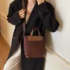 Bolso de Hombro Versátil de Moda para Mujer, Bolso Cubo de Gran Capacidad para el Trabajo, Nuevo Bolso Transfronterizo para el Brazo 2025