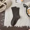 Calcetines básicos finos de lana sin costuras para mujer para otoño e invierno, calcetines holgados versátiles de media caña de color sólido de estilo japonés moderno, calcetines de maternidad