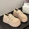 Zapatos Birkenstock Retro de Estatura Pequeña que Aumentan la Altura con Suela Gruesa para Mujer 2026 Nuevos Zapatos Casuales Versátiles de Primavera y Otoño con Suela Suave que Combinan con Faldas
