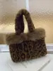 Transfronterizo 2026 Verano Nuevo Bolso Tote de Felpa de Gran Capacidad Moda Versátil Bolso Bolso de Mano Estampado de Leopardo