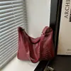 Bolso Tote de Alta Gama Transfronterizo Bolso Retro para Mujer Gran Capacidad Nuevo Otoño Temprano 2025 Bolso Cruzado de Hombro Único de Nicho para Mujer