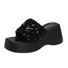 Sandalias gruesas con lentejuelas plateadas para uso exterior, sandalias de verano 2024, nuevas y a la moda para celebrar Internet, que combinan con todo y aumentan la altura.