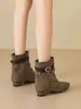 Botas de tornozelo de bico fino para mulheres, nova moda outono 2026, fivela de cinto afunilada, aumento interno de altura, botas western