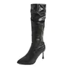 Botas de tacón alto, plisadas, de punta fina, estilo europeo y americano para mujer, colección otoño 2026, con tacón fino y diseño apilado, tacones altos que no sobrepasan la rodilla, botas largas para mujer
