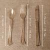 Cuchillo, tenedor y cuchara desechables de plástico con relieve de polvo dorado retro, vajilla de comida occidental de tres piezas en oro rosa dorado, venta al por mayor transfronteriza