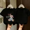 Verão de 2026 Nova Roupa Infantil Fofa para Meninas Versátil Casual Estampa de Padrão Top 100% Algodão Moda Camiseta de Manga Curta