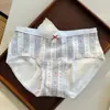Roupa Íntima de Algodão Puro para Mulheres, Estampa Floral, Novo Modelo 2026, Antibacteriana Grau 10A, 100% Algodão, Calcinhas com Entreperna Estendida para Meninas