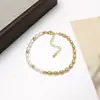 26 Pulseira Nova de Pérolas Ovais com Contas Estilo Retro de Luxo Leve Nicho Cool Corrente de Mão Fashion Individual Versátil Pérola