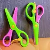 Tijeras para niños para manualidades, papelería infantil, materiales de arte para estudiantes de primaria, corte de papel para preescolar, tijeras seguras de plástico con punta redonda al por mayor