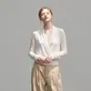 Suéter de tricô de manga longa estilo francês Yinhe STUDIO para mulheres, gola V, pulôver, elegante, de alta qualidade, nicho e emagrecedor