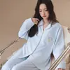 Pijamas de algodón en stock para mujer, de manga larga y pantalón largo, conjunto de dos piezas tipo cárdigan de otoño, ropa de casa transfronteriza para mujer para transmisión en vivo