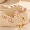 Aretes con Patrón Estilo Hong Kong Distintivo Collar Triangular Bicolor con Gota de Aceite Pulsera Abierta de Metal con Resorte Estilo Europeo y Americano Juego para Mujer
