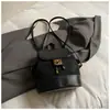 Moda Primaveral 2026 Bolso Sencillo Nuevo Bolso Pequeño de Hombro para Chica con Estilo Mochila Retro Casual