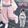 Capa de cuadros estilo coreano para niñas, pantalones de gato, moda casual nueva primavera y otoño 2026 para niñas pequeñas