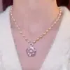 Collar de Perlas de Alta Gama de Moda con Colgante de Cisne Morado para Mujer, Cadena Versátil Elegante de Clavícula de Lujo Ligero de Nicho