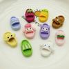 Nuevos zapatos de resina de dibujos animados al por mayor de punto material DIY pegamento crema funda para teléfono móvil taza hebilla de zapato accesorios para el cabello decoración