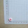 Accesorios de Resina de Flor de Cinco Pétalos de Color Sólido Transfronterizos Europeos y Americanos para Manualidades DIY Pegamento Cremoso Ligas para el Cabello de Niños, Pinzas para el Cabello y Charms para Zapatos