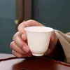 Porcelana de Jade Blanco Dehua Taza Pequeña de Té Kung Fu Taza de Cata de Té tamaño pequeño Taza Aromática Juego de Té Kung Fu Taza de Invitado Taza de Té para el Hogar