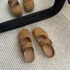 Medias Pantuflas Cerradas de Suela Gruesa Estilo Retro para Mujer, Nuevo Modelo 2026, Primavera y Otoño, Sensación de Alta Gama, Suela Suave, Sandalias Casuales Cómodas