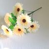 Pantalla fotográfica de Yiwu, simulación de flores, flores de seda, crisantemo plano, 7 flores de gerbera, venta directa de fábrica al por mayor