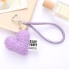 Bolso de peluche con forma de corazón de melocotón para teléfono móvil, llavero colgante, accesorio para otoño e invierno