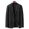 Traje Nuevo Estilo Primavera y Otoño 2026 Casual de Negocios Alta Gama Estilo Coreano Corte Delgado Lujo Ligero Chaqueta Blazer para Hombres de Mediana Edad