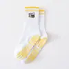 Calcetines de Yoga para Mujer de Media Pantorrilla con Pegamento Antideslizante Encaje de Hongo Bordado de Cereza Calcetines Profesionales para Entrenamiento Correr Pilates
