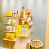 Llavero con colgante de máquina de animación de oso de dibujos animados, bolso escolar, accesorios para coche, regalos creativos al por mayor