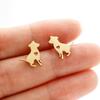 Pendientes de acero inoxidable con forma de corazón de perro del zodiaco de Corea del Sur, con dibujos de animales pequeños, huecos, accesorios Yiwu