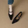 Novedad Primavera/Otoño 2026 Puntiagudos Remaches de Estrella Completa Correa Única Mary Jane Planos para Mujer Uso Bidireccional Suela Suave Zapatos de Moda