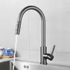 Torneira de cozinha preto e dourado quente e fria telescópica para pia de louça aço inoxidável 304 torneira retrátil para pia