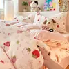Fresco y Acogedor de Invierno Juego de Cuatro Piezas de Ropa de Cama Gruesa Cálida de Leche Polar Juego de Tres Piezas Estilo Funda de Edredón Sábana Bajera de Coral