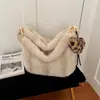 Bolsa de Ombro Única Versátil Casual de Alta Qualidade para o Outono de 2026, Bolsa Tote de Grande Capacidade