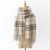 Bufanda de Cuadros Clásicos con Borlas Transfronteriza Estilo Coreano Moda Otoño e Invierno para Mujer Bufanda Cálida Versátil para el Cuello Venta al por Mayor desde la Fábrica de Tonglu