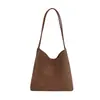 Bolsa de Palha Tecida Feminina 2026 Nova Grande Capacidade Bolsa de Ombro Único Versátil Estilo para Trabalho e Férias Bolsa de Mão Simples Nicho