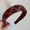 Diadema Roja de Año Nuevo para Mujer, Diadema de Lana a Cuadros para Otoño e Invierno para Lavarse la Cara, Diadema Alta de Ala Ancha, Accesorio para el Cabello de Alta Gama