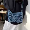 Bolsa de nicho de grande capacidade 2026 com design de ombro, nova bolsa de ombro e transversal da moda para o dia a dia, estilo motociclista, jeans fashion