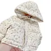 Conjunto de jaqueta acolchoada de algodão quente e calça de algodão rosa para meninas outono e inverno de 2026, conjunto de duas peças de jaqueta acolchoada de algodão floral e calça de algodão para bebês meninas
