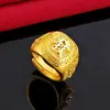 Anillo de la Fortuna para Hombre Estilo Nuevo Chapado en Oro 24K con Diseño Abierto Ajustable, Anillo de Aleación Imitación Oro