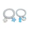 Colgante Lindo de Kt Miffy Fresa Cuerda de Teléfono Goma para el Cabello Dibujo Animado Estilo Dulce Infantil Cuerda para Cola de Cabello Accesorios para el Cabello Venta al por Mayor