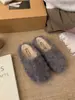 Pantuflas de medio zapato peludas de punta cerrada con suela gruesa para mujer 2026 Invierno Exterior Otoño/Invierno Cálidas Retro Birkenstock Pantuflas Esponjosas