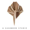 Xale Triangular de Cashmere de Alta Qualidade 35%, Cachecol Espesso Quente para Outono e Inverno, Xale Multifuncional para Ombros, Xale de Cor Sólida, Versátil